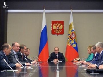 Tổng thống Putin hé lộ về hầm chỉ huy hạt nhân mới của Nga - Ảnh 1