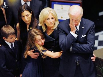 [ẢNH] Cuộc đời thăng trầm của Joe Biden