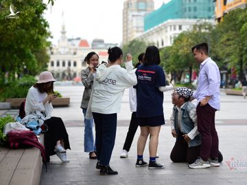 Phạt tới 3 triệu đồng, nhiều người Sài Gòn vẫn thờ ơ đeo khẩu trang