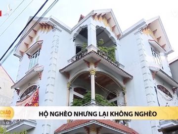 Ngỡ ngàng khi một hộ nghèo ở căn nhà 3 tầng đồ sộ, sang trọng như biệt thự ở Bắc Giang - Ảnh 1.