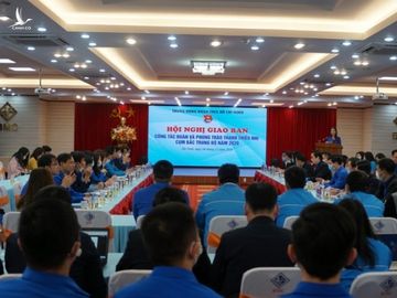Tuổi trẻ các tỉnh Bắc Trung bộ xung kích chống Covid-19, khắc phục hậu quả thiên tai - ảnh 1