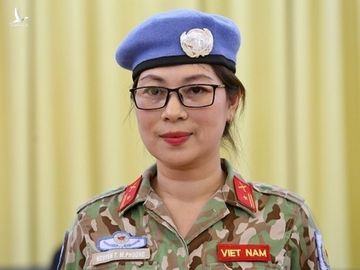 Thiếu tá Nguyễn Thị Minh Phương là nữ quan sát viên quân sự đầu tiên của Việt Nam ở Phái bộ Nam Sudan. Ảnh: Gia Chính