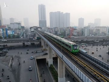 Ngắm tàu Cát Linh - Hà Đông chạy thử trong sương mù Hà Nội - ảnh 4