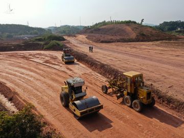 cao toc Van Don Mong Cai anh 7