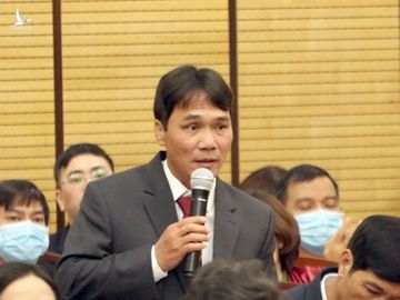 Cát sông Hồng đẹp như cô gái tuổi 18 nên thường xuyên bị nhòm ngó - 1 Cát sông Hồng đẹp như cô gái tuổi 18 nên thường xuyên bị nhòm ngó - 1