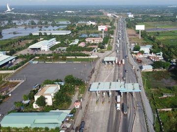 Cao tốc TP HCM - Trung Lương sau 2 năm dừng thu phí, có 273 vụ va chạm giao thông, làm 16 người chết, 68 người bị thương. Ảnh: Hoàng Nam