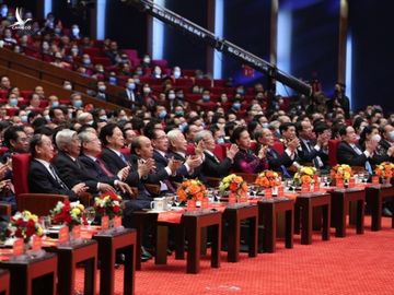 biểu dương các tấm gương thi đua yêu nước ảnh 2 bieu duong cac tam guong thi dua yeu nuoc anh 2
