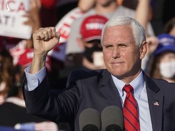 Phó tổng thống Mike Pence tại sự kiện vận động ở Georgia hôm 10/12. Ảnh: AP.