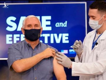 Mỹ truyền hình trực tiếp Phó Tổng thống Mike Pence tiêm vaccine COVID-19 - 1