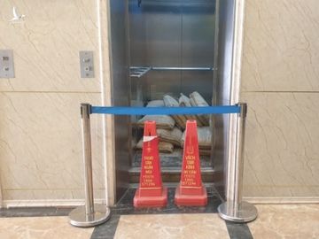Hà Nội: Góc khuất vụ thang máy chung cư rơi từ tầng 5 - 1