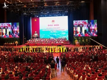 Thủ tướng: Hãy truyền dạy cho con cháu về lòng yêu nước - ảnh 1