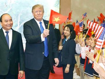 Ông Trump mong muốn thăm lại Việt Nam thời gian tới - 1