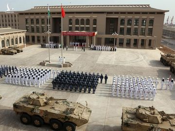 Lễ khánh thành căn cứ quân sự của Trung Quốc ở Djibouti, tháng 8/2017. Ảnh: PLA.