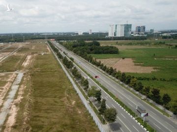 200 ha đất vàng về tay tư nhân: Bộ Công an triệu tập lãnh đạo, nguyên lãnh đạo Bình Dương - Ảnh 1. 200 ha đất vàng về tay tư nhân: Bộ Công an triệu tập lãnh đạo, nguyên lãnh đạo Bình Dương - Ảnh 1.