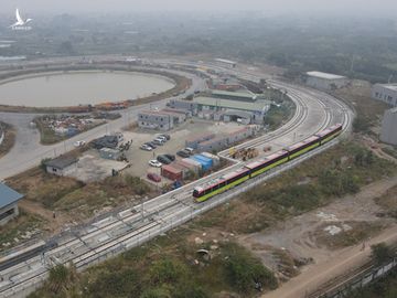 Chạy thử đoàn tàu đầu tiên của tuyến metro Nhổn - ga Hà Nội - Ảnh 4.