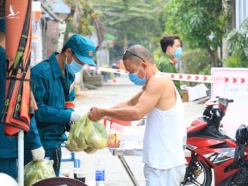 Danh sách các địa điểm tại TP.HCM phải phong tỏa vì COVID-19 - Ảnh 1.