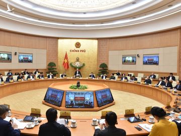 Nhân sự Chính phủ: 2 Phó Thủ tướng và 7 Bộ trưởng không tái cử Trung ương khóa XIII - Ảnh 2.