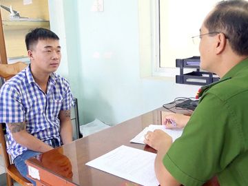 Nam thanh niên đi cướp ngày Tết để lấy tiền lì xì cho người thân