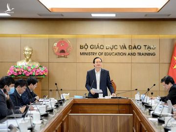 Bộ trưởng Phùng Xuân Nhạ nêu yêu cầu với đề thi tốt nghiệp THPT 2021 - Ảnh 1.