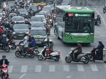 BRT Hà Nội: Nghìn tỷ vốn vay cho thử nghiệm thất bại