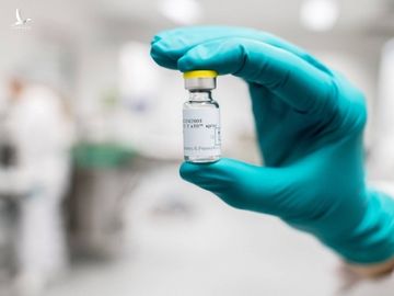 Ông Biden có kế hoạch mua thêm 100 triệu liều vaccine J&J - ảnh 1