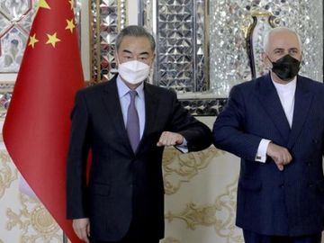 Trung Quốc gặp 'rủi ro lớn' khi ký kết thỏa thuận 25 năm với Iran?
