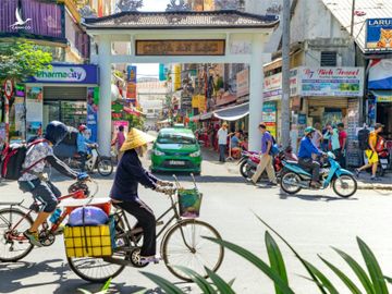 Sở hữu nhà ở đang trở nên quá xa với với người có thu nhập trung bình - thấp ở Việt Nam.