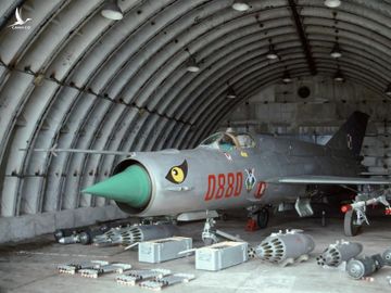 Việt Nam từng biên chế số lượng lớn MiG-21Bis, phiên bản mạnh ngang F-16 của Mỹ - Ảnh 3.