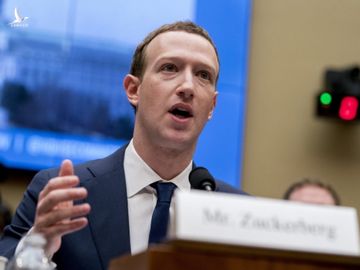 Zuckerberg trong một phiên điều trần năm 2018. Ảnh:AP.