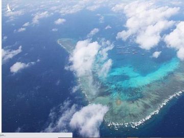 Tàu Trung Quốc bị phát hiện ở đá Ba Đầu trong quần đảo Trường Sa thuộc chủ quyền Việt Nam ngày 22.3 /// CHỤP MÀN HÌNH ABS-CBN NEWS