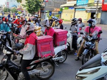 Campuchia tăng vọt lên 600 ca COVID-19 trong ngày, Thái Lan lập kỷ lục buồn mới: 1.767 ca - Ảnh 1.