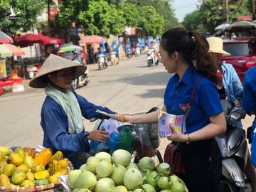 Ngỡ ngàng mất hàng trăm triệu đồng khi nhận BHXH một lần - Ảnh 3.