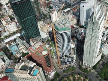 Những bài toán của nhiệm kỳ mới