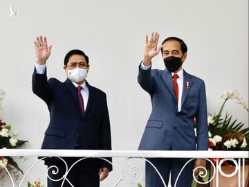 Thủ tướng dự hội nghị ASEAN: Khẳng định đường lối đối ngoại của Đại hội 13