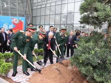 Tổng Bí thư dự lễ kỷ niệm 70 năm ngày truyền thống Bệnh viện 108