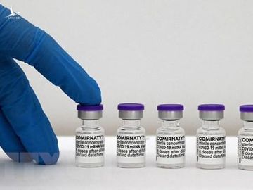 Vaccine ngừa COVID-19 của Pfizer/BioNTech. (Ảnh: AFP/TTXVN)