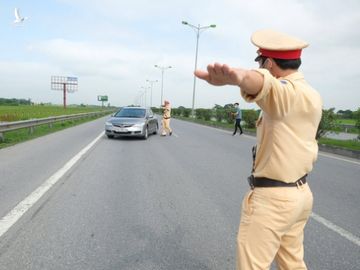 Ngăn chặn liên tiếp nhiều vụ đua xe trái phép ở Tiền Giang, Hà Nội - Ảnh 1.