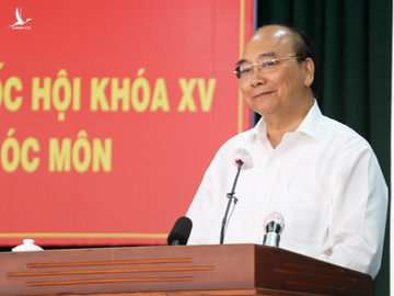 Chủ tịch nước Nguyễn Xuân Phúc: Hóc Môn không chỉ là huyện, phải là quận đô thị sinh thái - Ảnh 2.