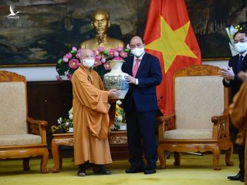 Chủ tịch nước Nguyễn Xuân Phúc: Phát huy các nguồn lực tôn giáo cho sự phát triển Việt Nam - Ảnh 2. Chủ tịch nước Nguyễn Xuân Phúc: Phát huy các nguồn lực tôn giáo cho sự phát triển Việt Nam - Ảnh 2.