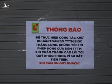 Hà Nội đóng cửa BigC Thăng Long để phun khử khuẩn trong đêm - ảnh 2