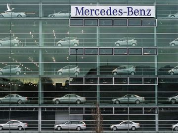 Mercedes-Benz Mỹ vừa tiết lộ một vụ xâm phạm dữ liệu ảnh hưởng đến một số khách hàng của hãng.
