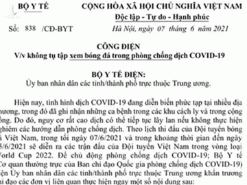 Bộ Y tế đề nghị không tụ tập xem bóng đá, phòng dịch Covid-19. /// ẢNH LIÊN CHÂU 