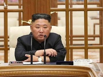 Kim Jong-un tuần trước chủ trì cuộc họp của Bộ Chính trị đảng Lao động Triều Tiên. Ảnh: KCNA.