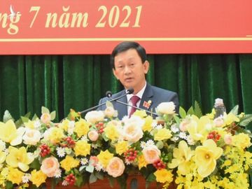 Bí thư Tỉnh ủy Kon Tum Dương Văn Trang được bầu làm chủ tịch HĐND tỉnh - Ảnh 1.