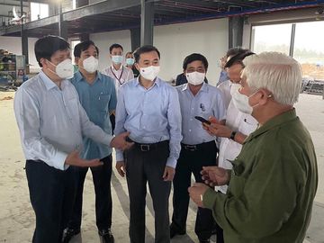 Bộ trưởng Bộ Y tế: Dịch đang ở giai đoạn tấn công ảnh 2