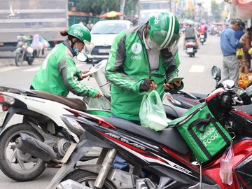 Thành phố Hồ Chí Minh dự kiến mở rộng hỗ trợ đối tượng lao động tự do gặp khó khăn - Ảnh 2.