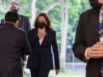 Thủ tướng Phạm Minh Chính hội kiến Phó Tổng thống Mỹ Kamala Harris - Ảnh 2.