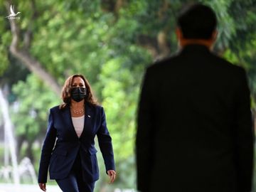 Thủ tướng Phạm Minh Chính hội kiến Phó Tổng thống Mỹ Kamala Harris - Ảnh 1.