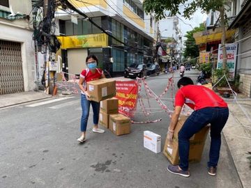 Tiếp sức tuyến đầu chống dịch, nhóm chạy bộ 'chỉ dừng lại khi Sài Gòn phục hồi' - ảnh 5