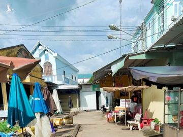 Chợ Cầu Trắng, xã Thuận Hưng, H.Mỹ Tú, Sóc Trăng tạm ngưng hoạt động để phòng dịch /// Ảnh: TRẦN THANH PHONG